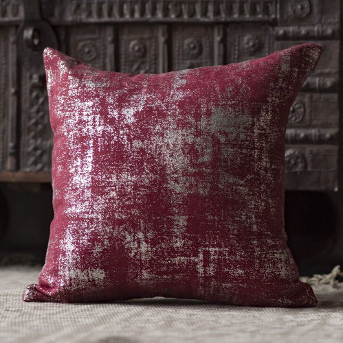 Подушка декоративная Velvet красный металлик