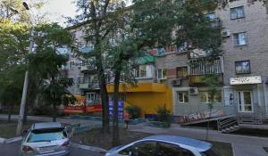 на Амурском бульваре, г. Хабаровск, Амурский бульвар, 36